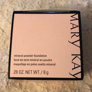 Mary Kay Mineral Powder Foundation